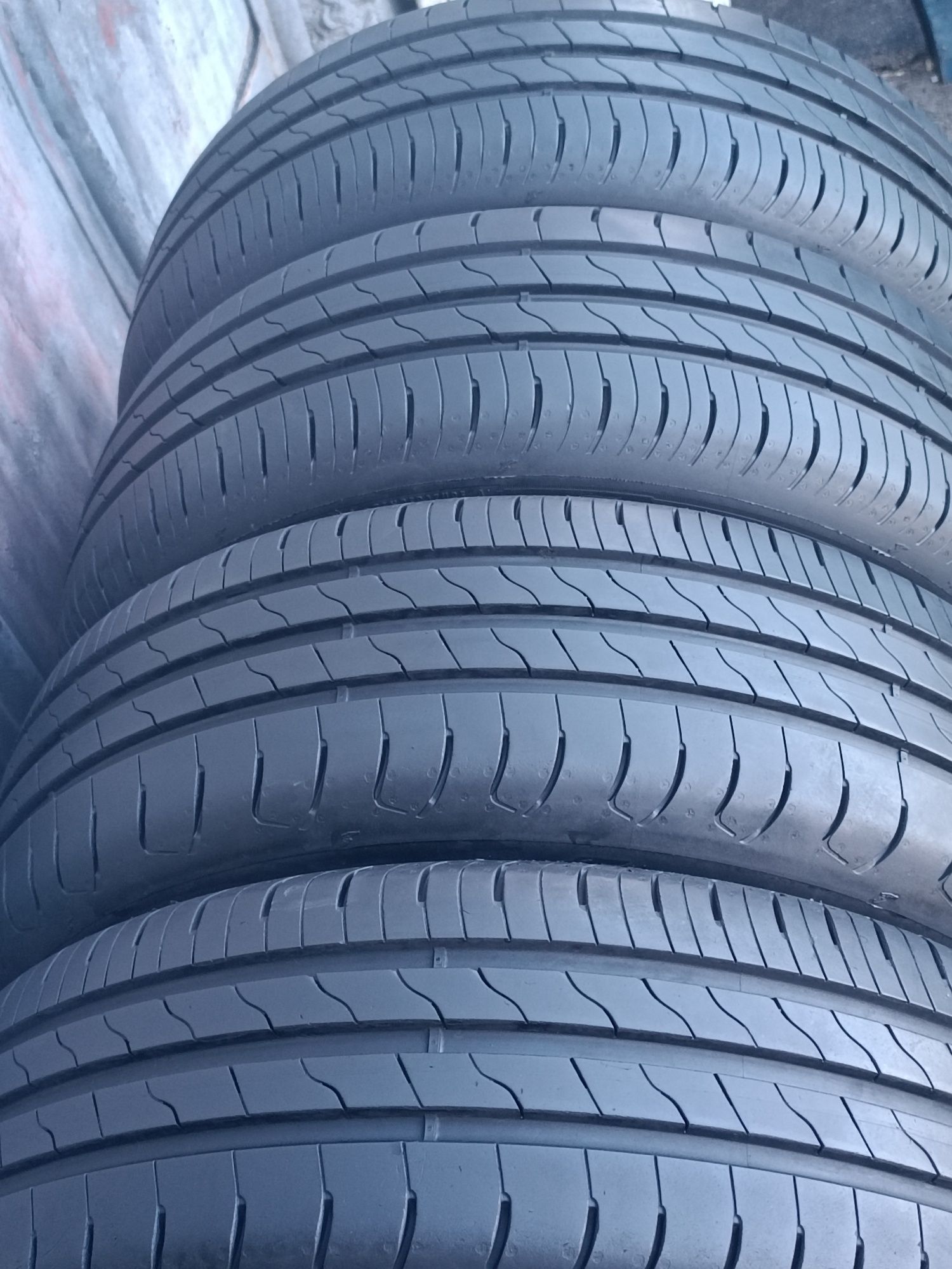 195/65/15 Goodyear