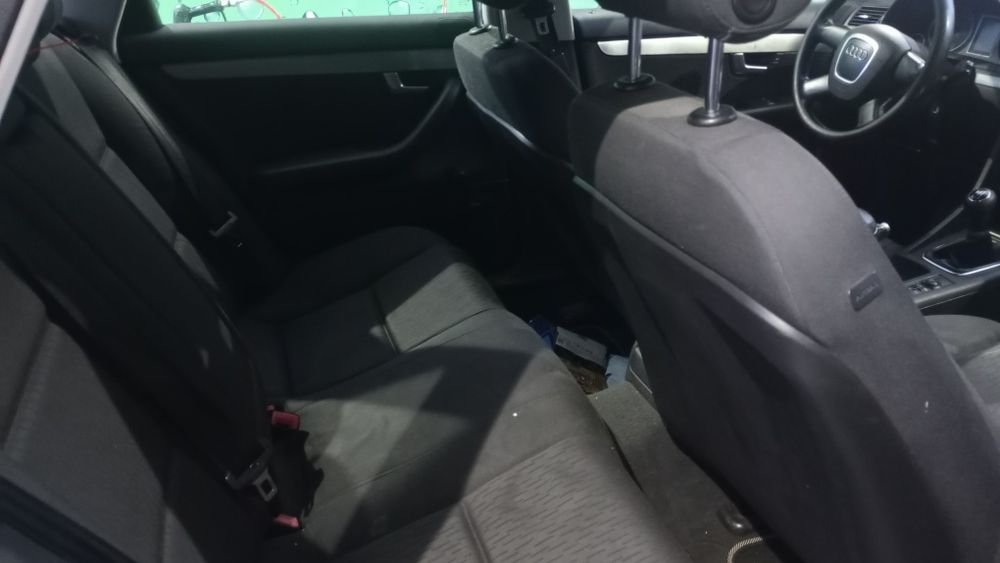 Vând Audi A4 1.9 TDI 2005