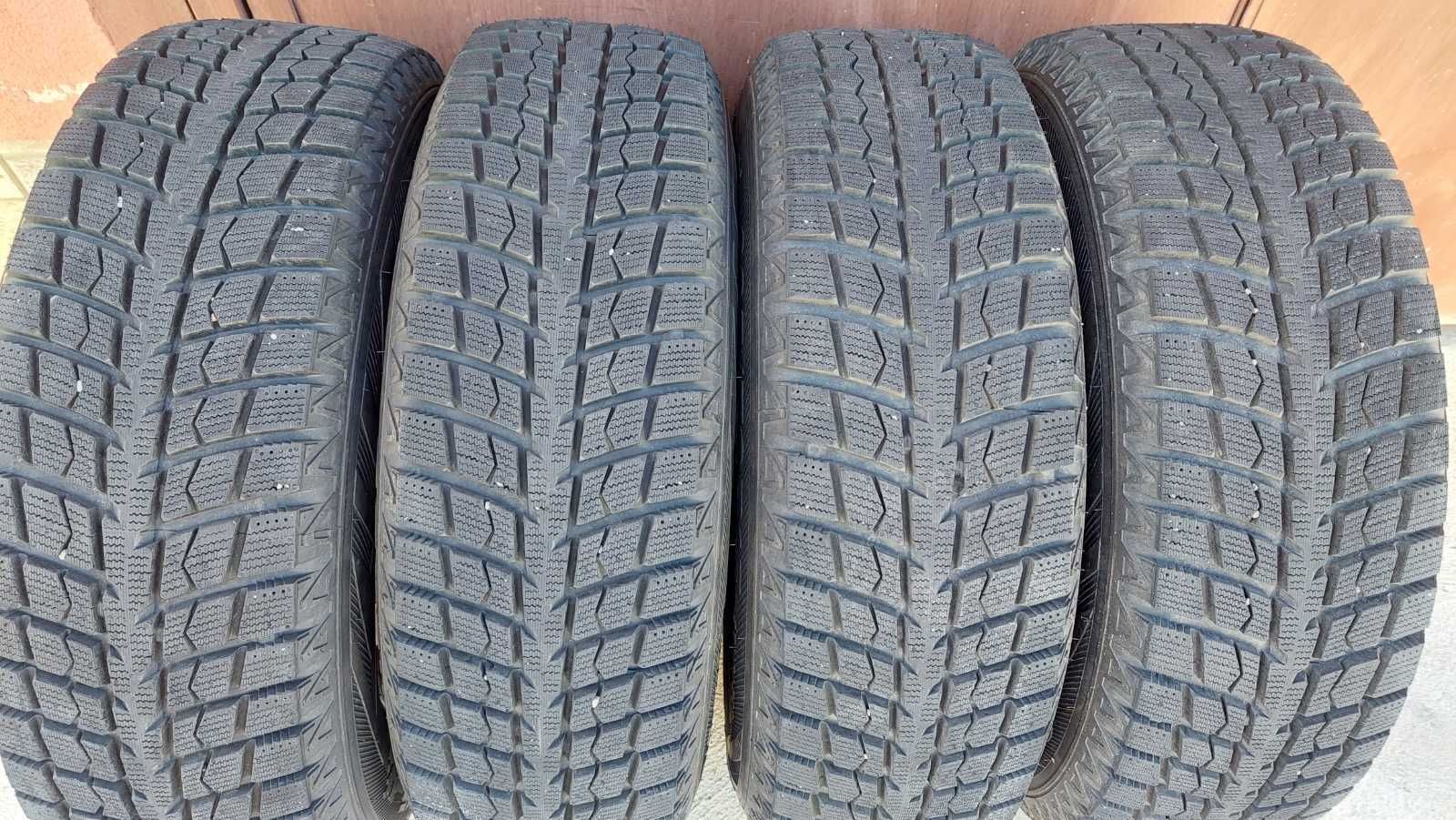 Зимни гуми и джанти за KIA SPORTAGE 205/70 R15