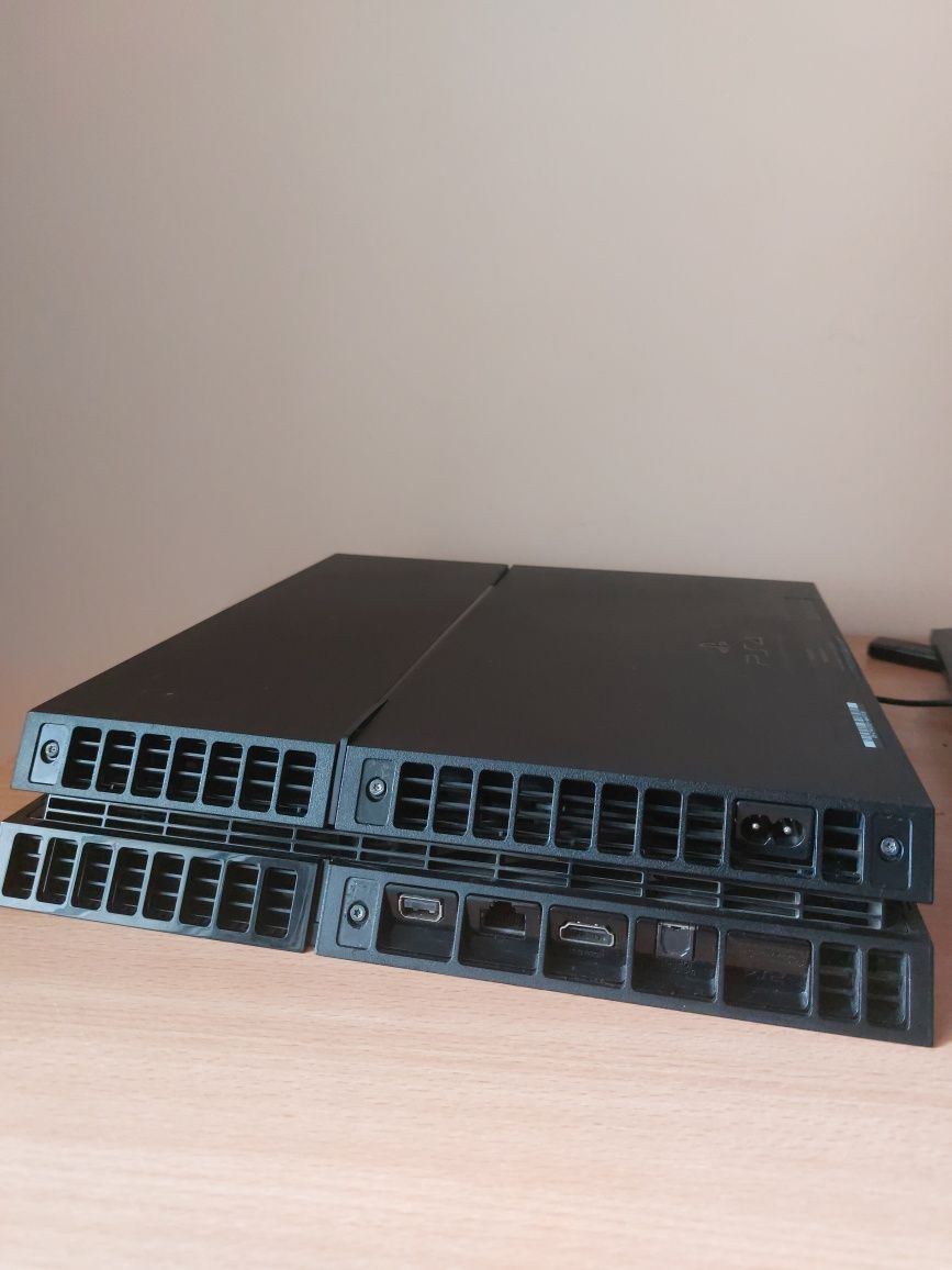 PS4 FAT 500GB + 1 джойстик