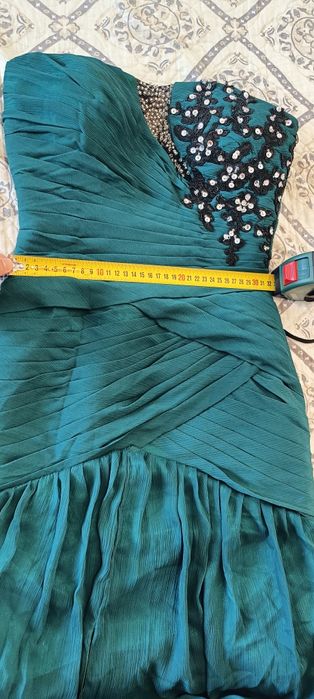 Rochiță lunga , superbă ,verde închis ,tip sirena , măsura XS/S măsura