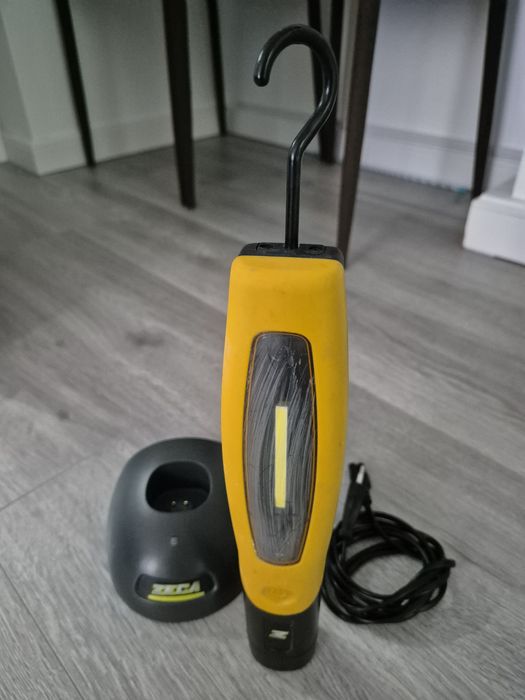 Lanterna reincarcabila ZECA 345, cu Led, in stare buna