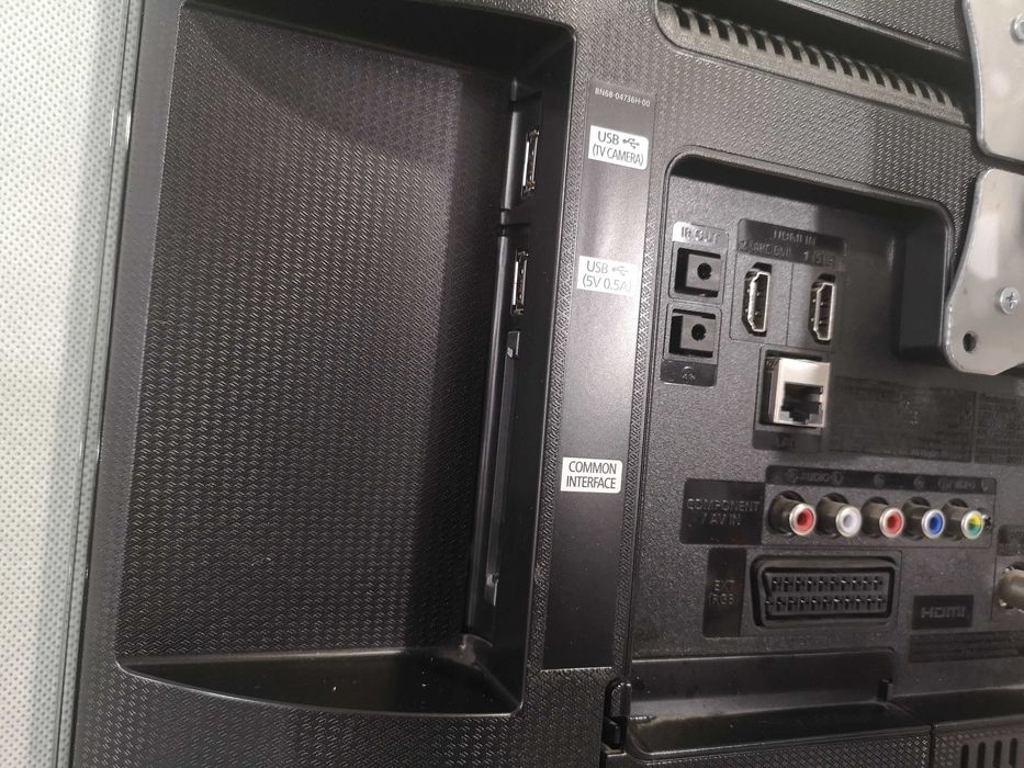 Телевизор - Samsung 22 inch / smart / A12