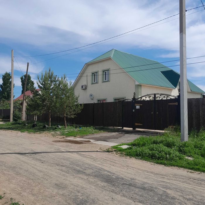 Продам / Сдам Коттедж в р-не Ст. Аэропорта