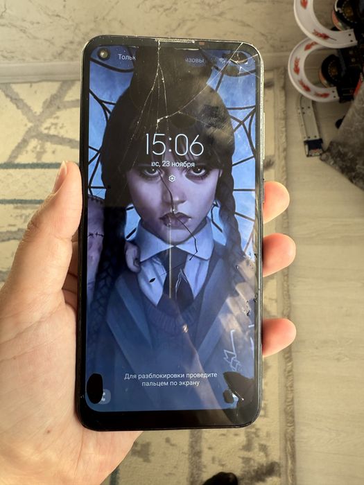 Продам телефон самсунг