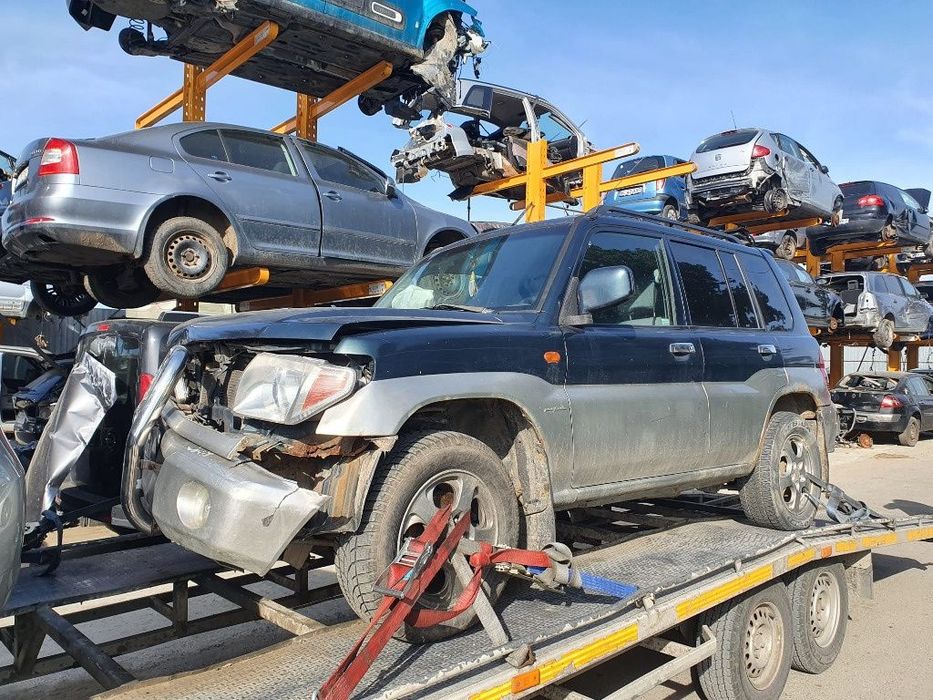 usa portiera stanga dreapta barele longitudinale carlig remorcare complet Mitsubishi Pajero Pinin motor 1.8 benzina 114cp dezmembrez