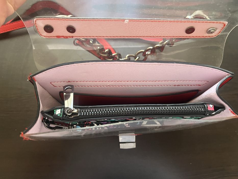 Дамска чанта с несесер – прозрачен модел, отлично състояние