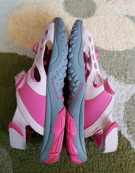 Оригинални сандали -36н.