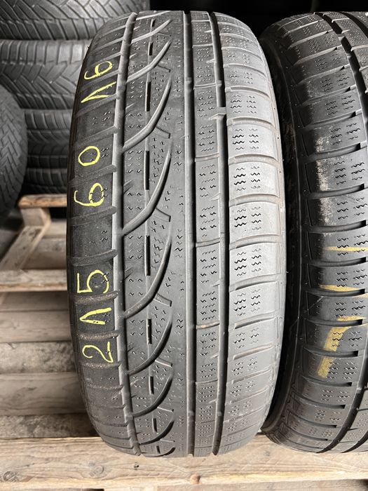 2 anvelope iarna 215/60/16 , Hankook !