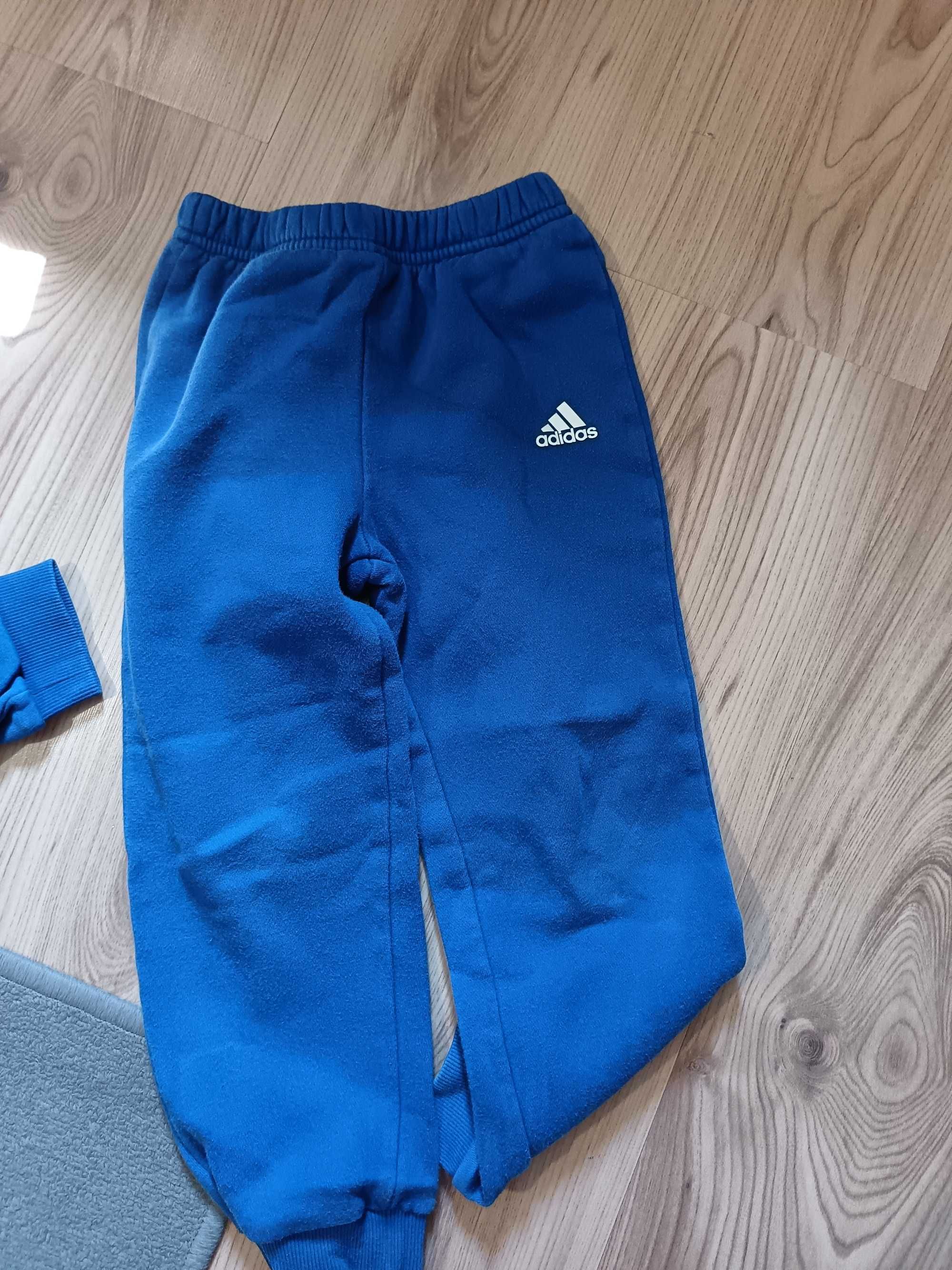 Adidas детски якета и екип 3-4години