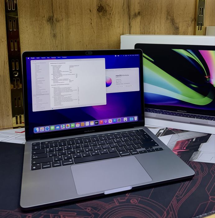 Macbook Pro M1 13inch 8/256GB Идеал