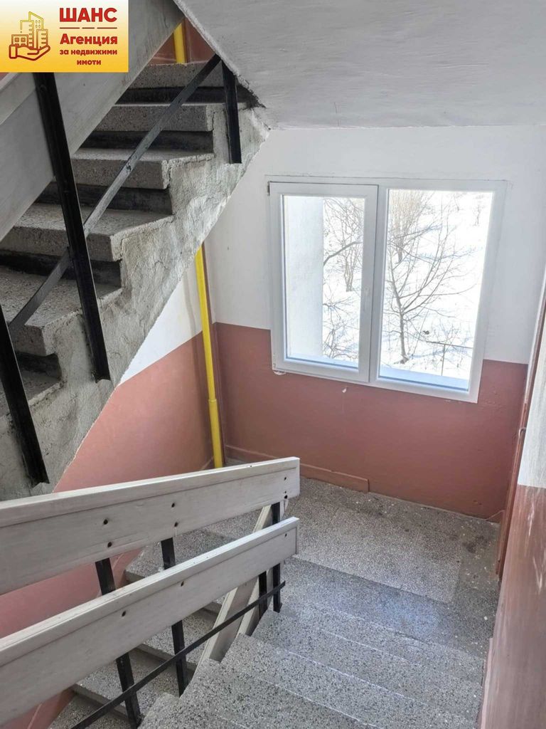 Продава се Двустаен апартамент в Плевен, Дружба 2 - 58 кв.м за 1190 €/кв.м - Снимка #12