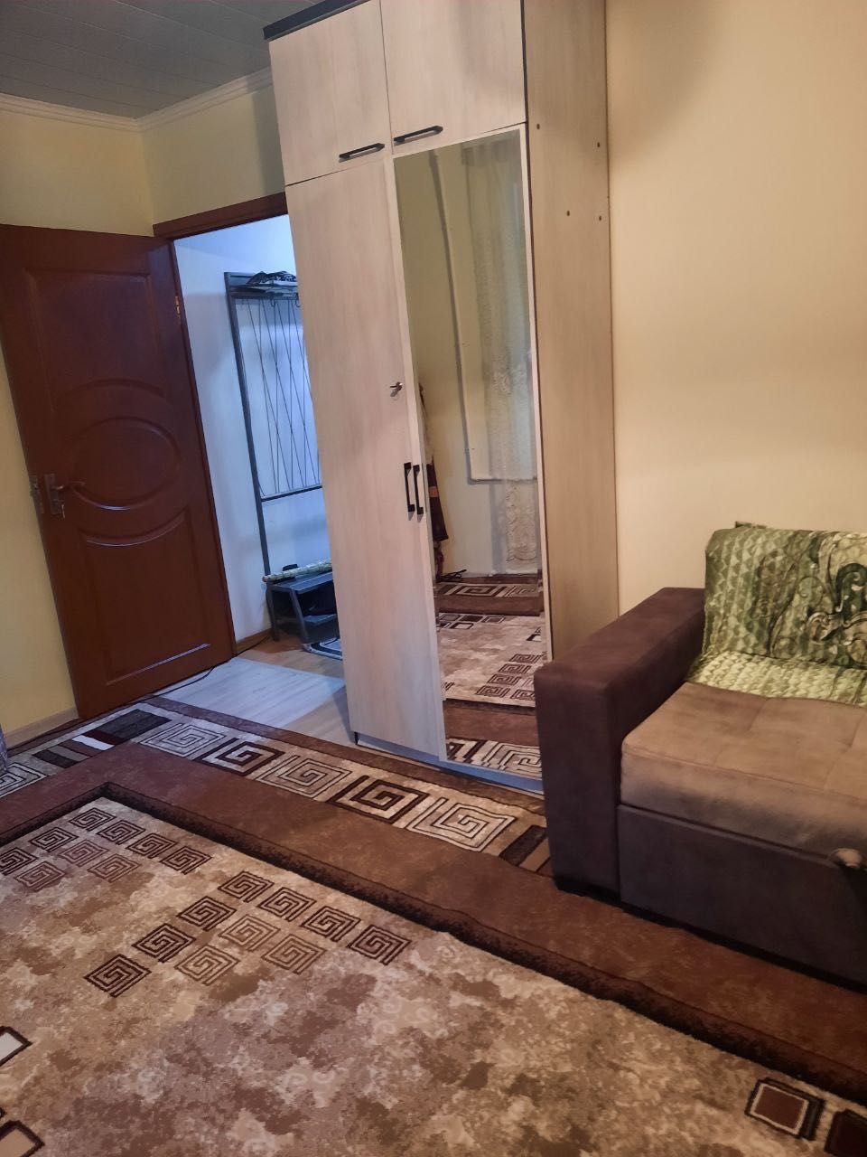 Срочно Продаётся квартира Учтепа 23 1/1/5
