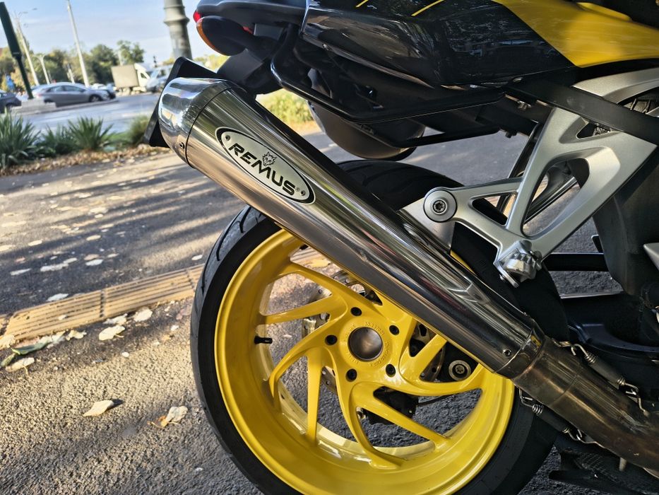 Toba sport moto Remus