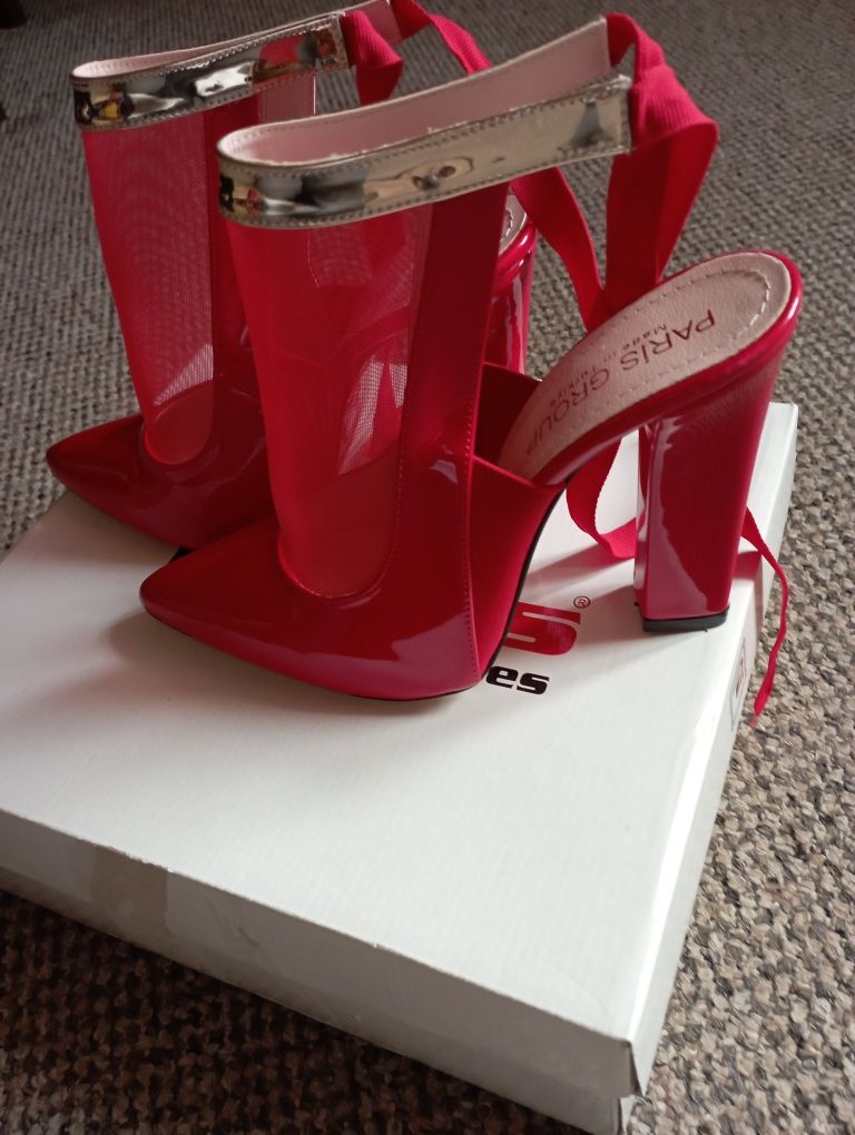 Дамски червени официални обувки