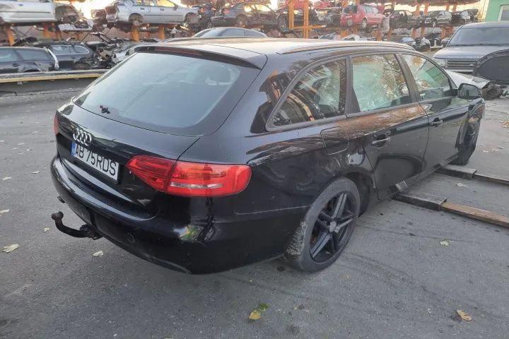 motor complet fara anexe Audi A4 b8 motor 2.0tdi  120CP CAGC  pompa injectie înalte rampa dezmembrez