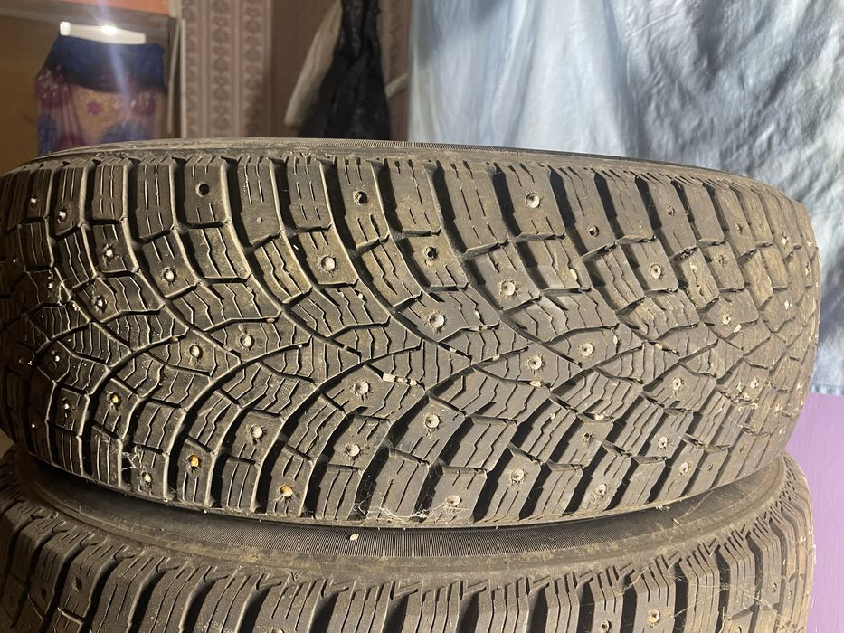 Triangle 215/70/16 в идеальном состояний один сезон стоял на машине