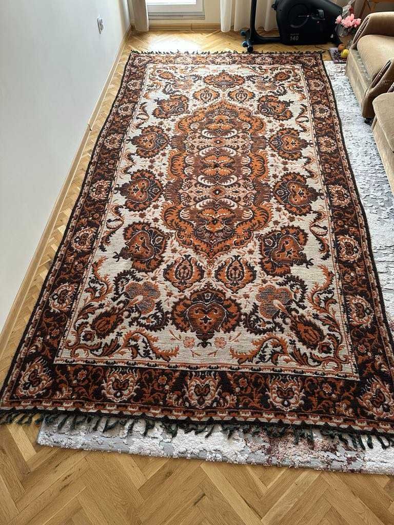 Килим (жакардов). 350/200см