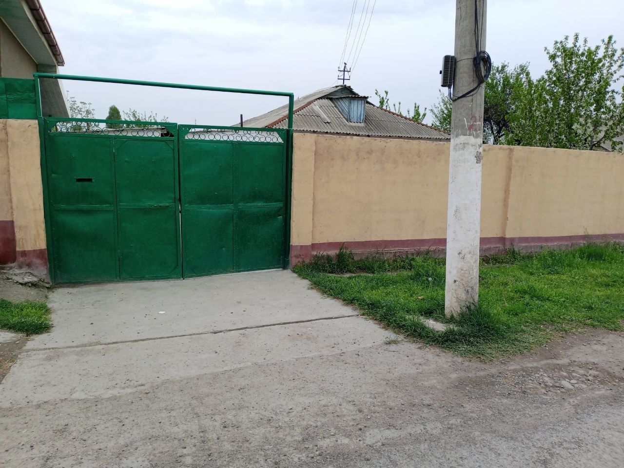 Uy sotiladi Tashaul maxalla
