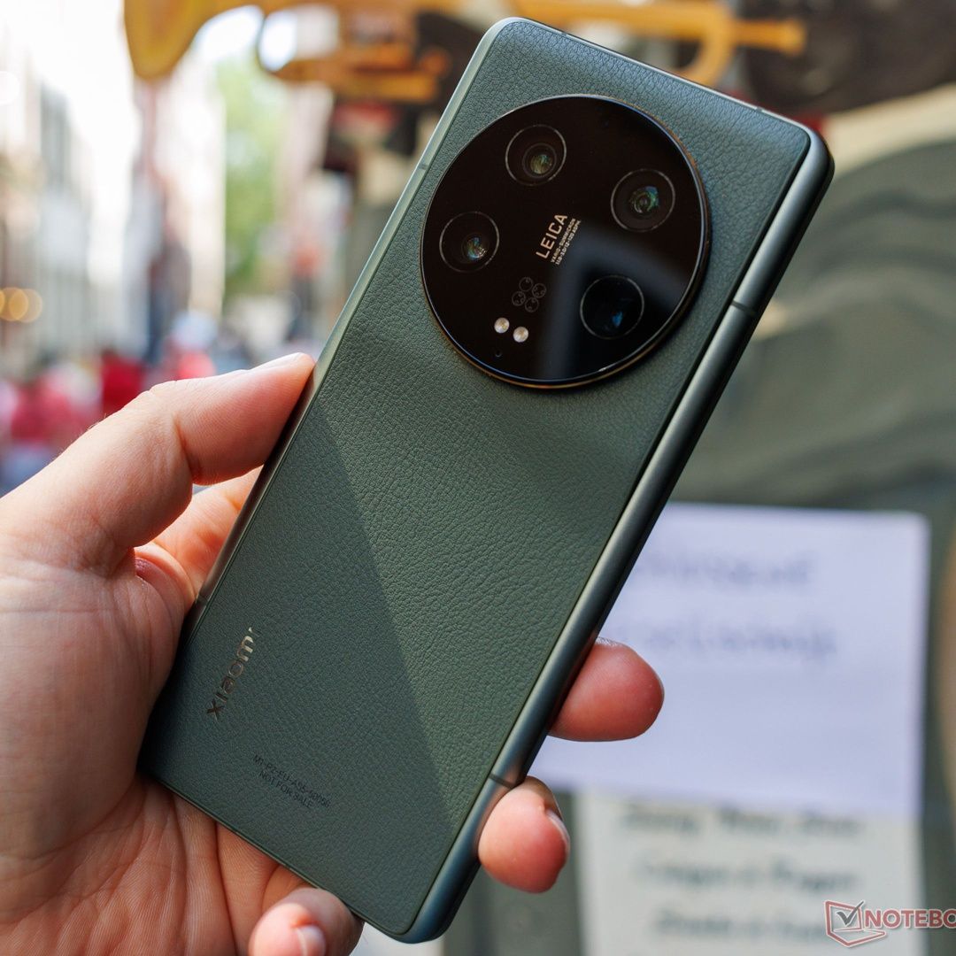 Xiaomi 13 Ultra 512GB ROM 16GB RAM - Olive Green