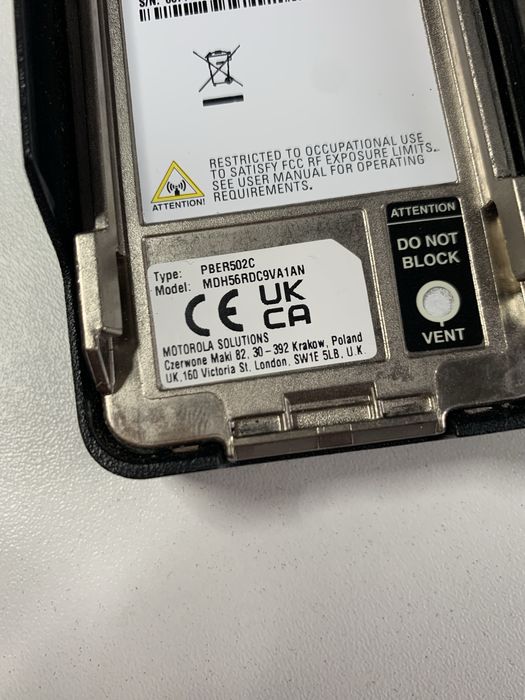 Statie Radio UHF Motorola DP4400e Statie Emisie Receptie