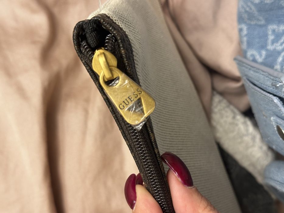 Clutch клъч guess