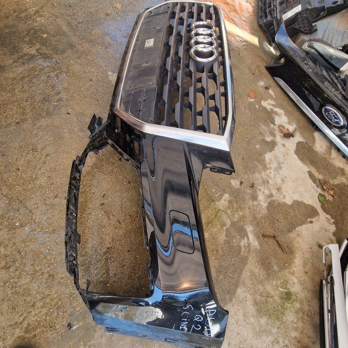 Audi Q2 s-line решетка с предна броня лява част