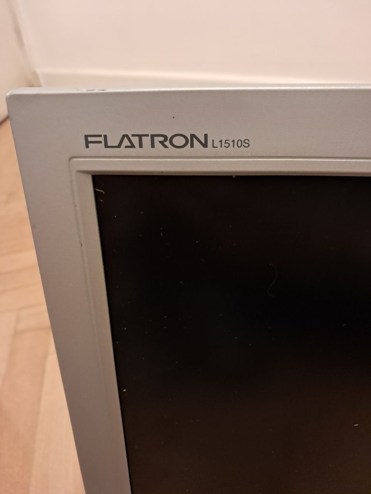 Монитор Flatron L1510S