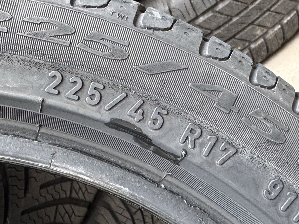 225/45/R17 Pirelli Cintorato P7 4бр летни dot4919 6-7mm