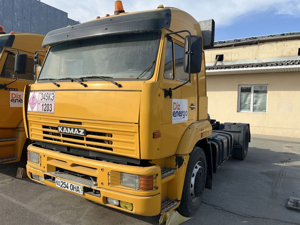 КАМАЗ 546063 модель Тиягач
