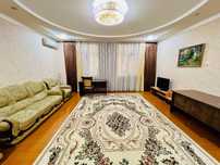 Продается 3х квартира на 1 этаже с подвалом 240м²