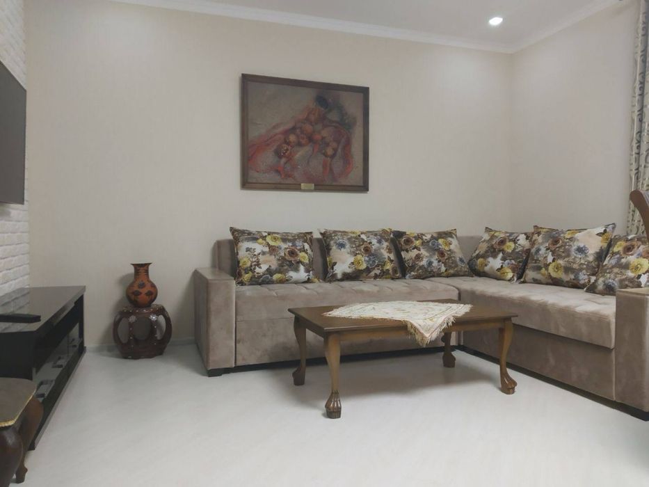 Аренда метро Космонавтов 4/4/5 106 кв.м