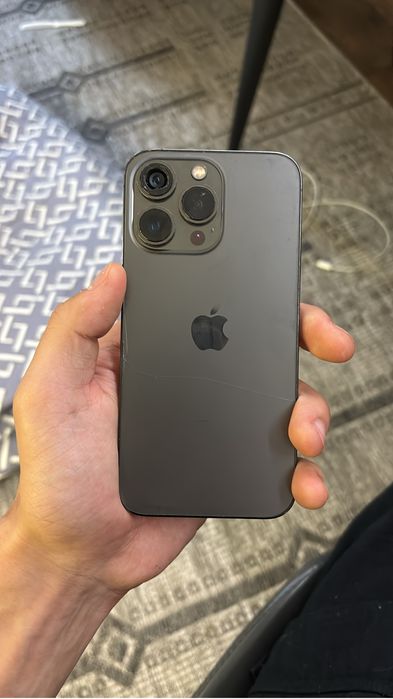 iPhone 13 про 256 гб