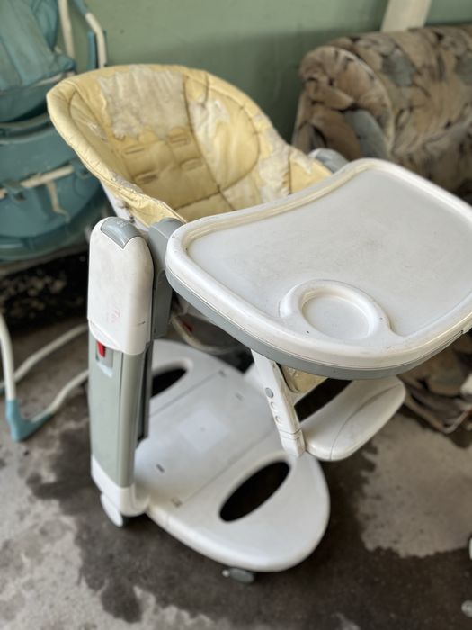 Продам стульчик для кормления