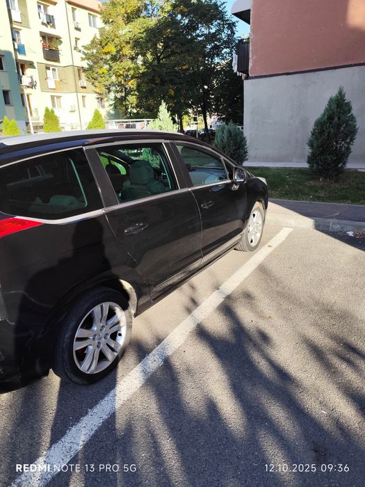 Peugeot 5008 1.6 hdi