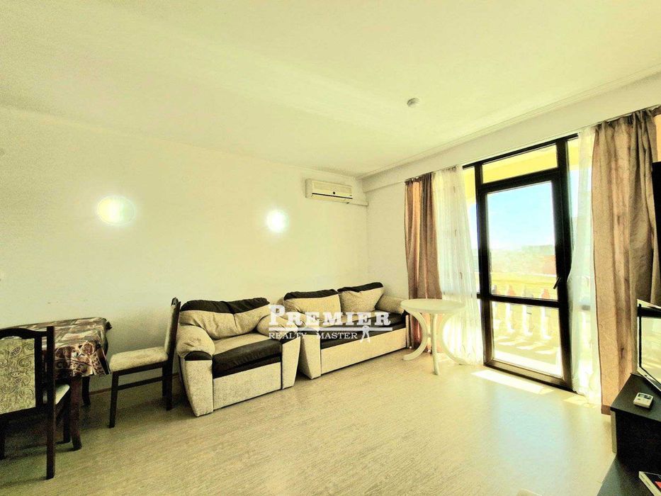 Продава се Двустаен апартамент в к.к. Слънчев бряг - 86 кв.м за 1105 €/кв.м - Снимка #1