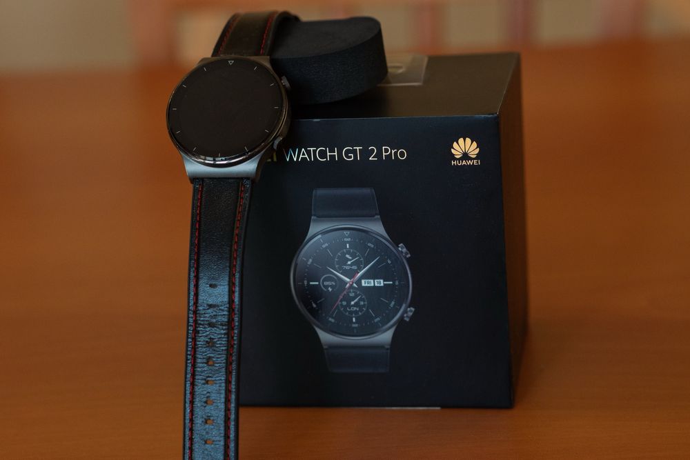 Смарт часовник Huawei GT2 Pro