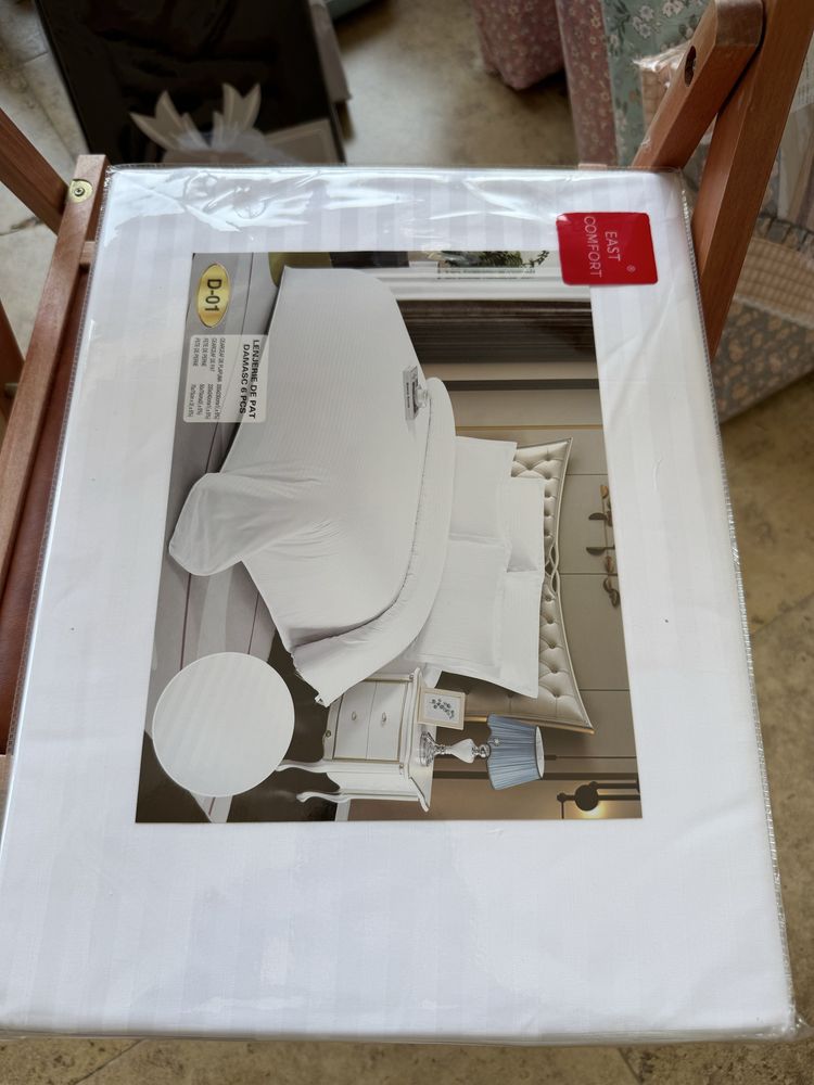 Lenjerie HoReCa,220/240,Damasc DeLux,6 piese