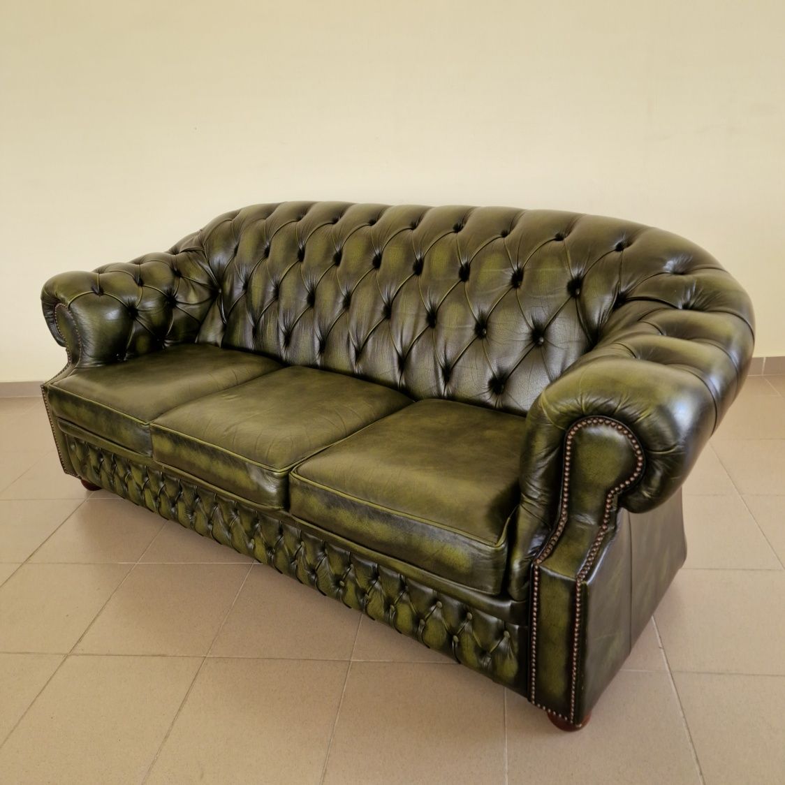 Комплект Кожени Дивани Chesterfield Честърфийлд