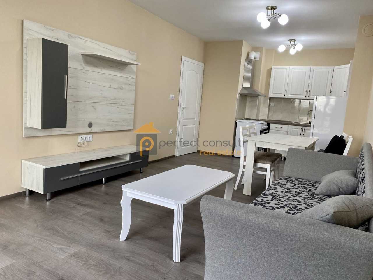 Дава се под наем Двустаен апартамент в Пловдив, Тракия - 70 кв.м за 375 € - Снимка #1