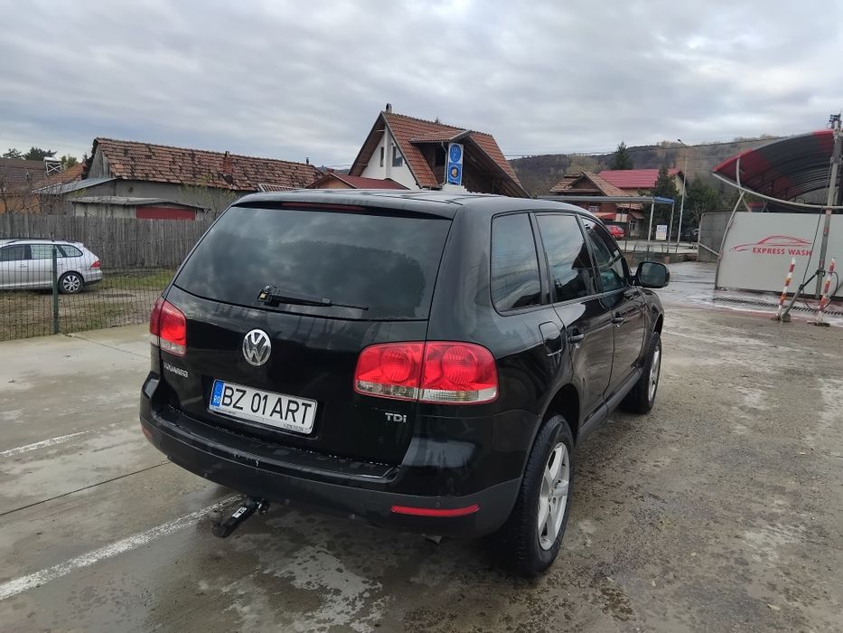 Vând vw toaureg 2.5 l