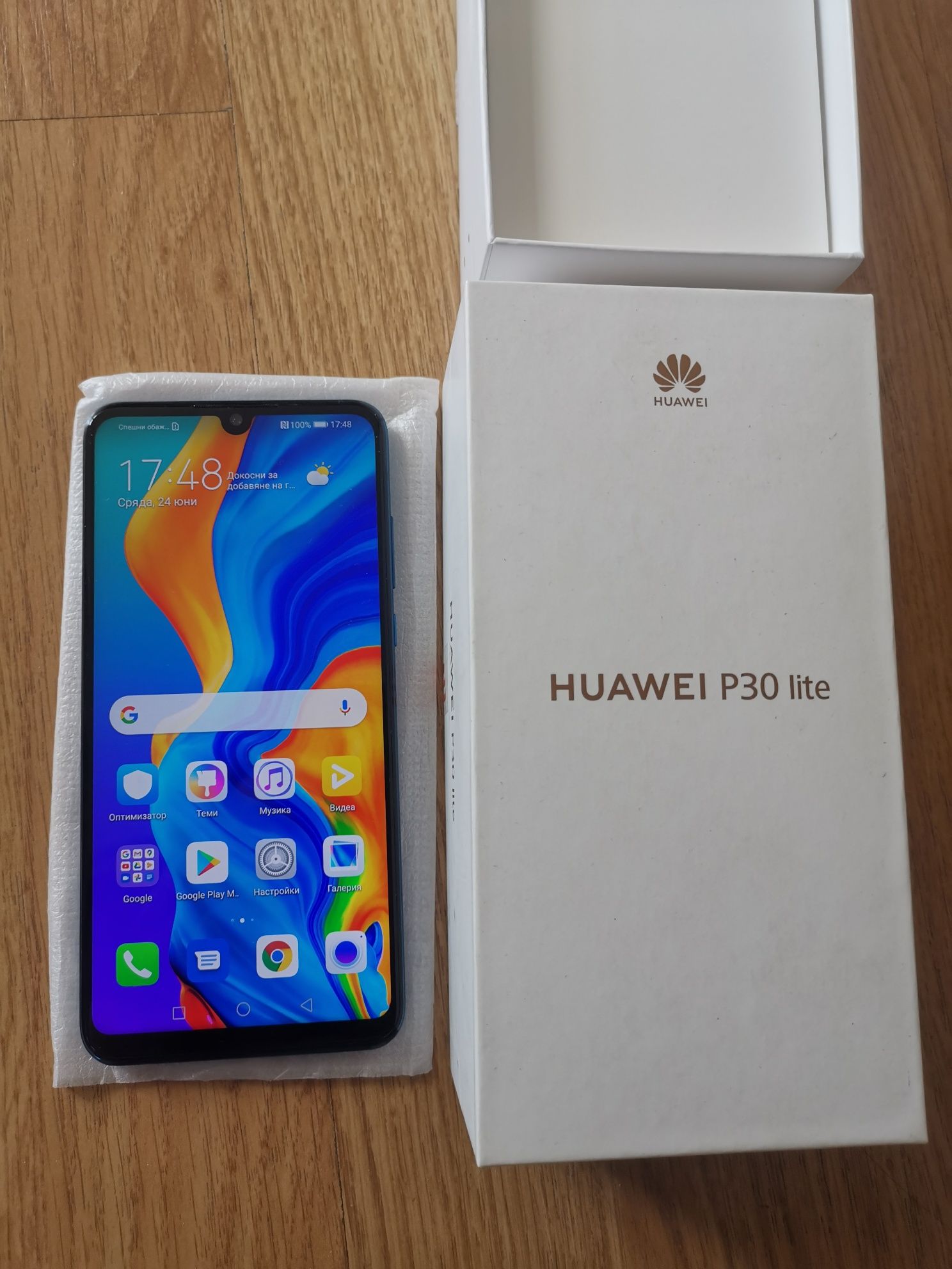 Huawei P30 телефон