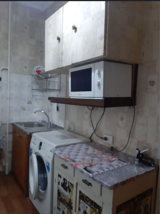 Яккасарай Кушбеги  1 хонали уй сотилади 2чи этаж 38 квадрат