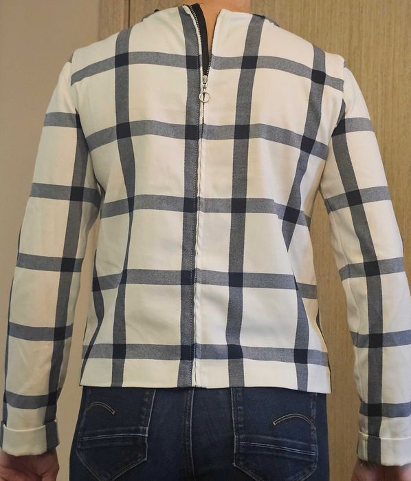 Спортно-елегантна блуза Zara Basic - Spain