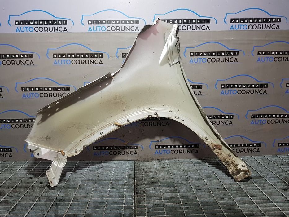 Aripa Dreapta Fata Kia Sorento II 2009 - 2015 4 Usi Argintiu 3D (636)