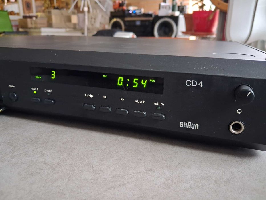 Braun CD4 player