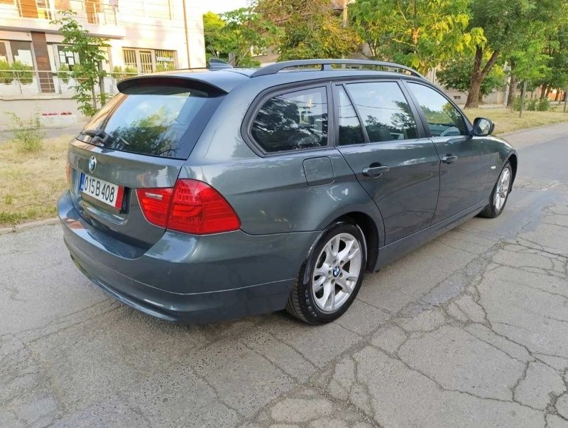 БМВ 318 d 2009 г.
