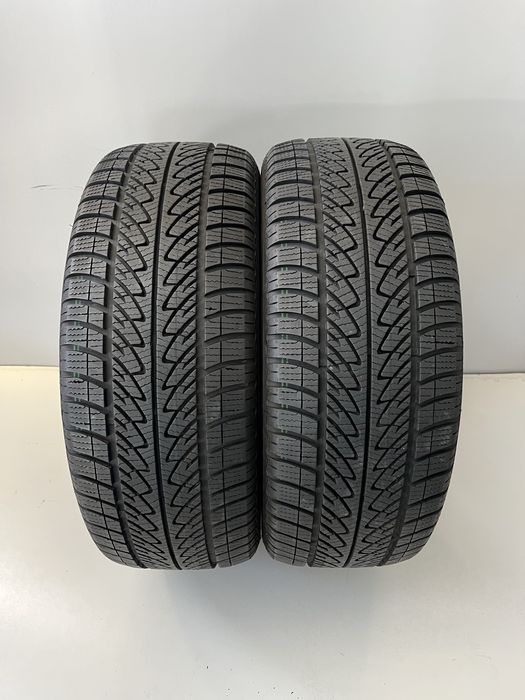 Зимни гуми 215/55/17 GoodYear