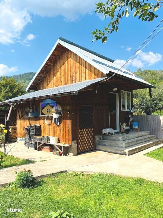 Casa + Hală  Comuna Alexandru Cel Bun