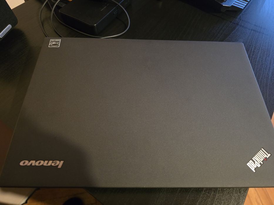 Продавам лаптоп Lenovo X240